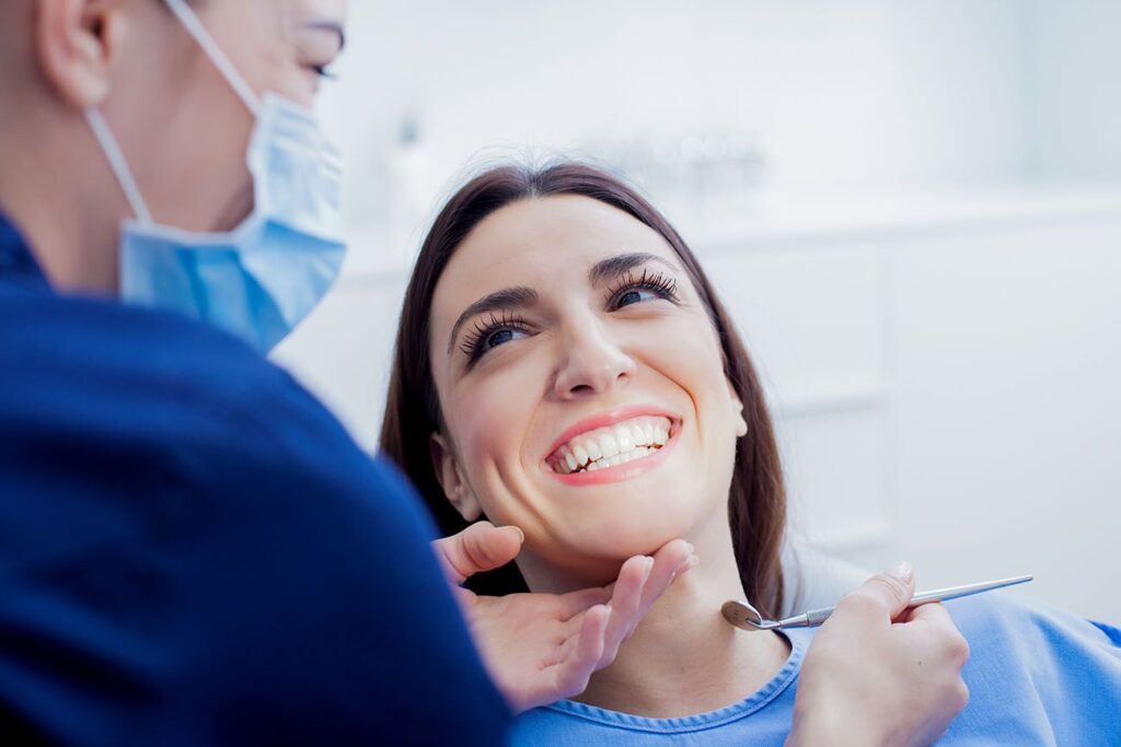 Minimizing Sensitivity After Teeth Whitening